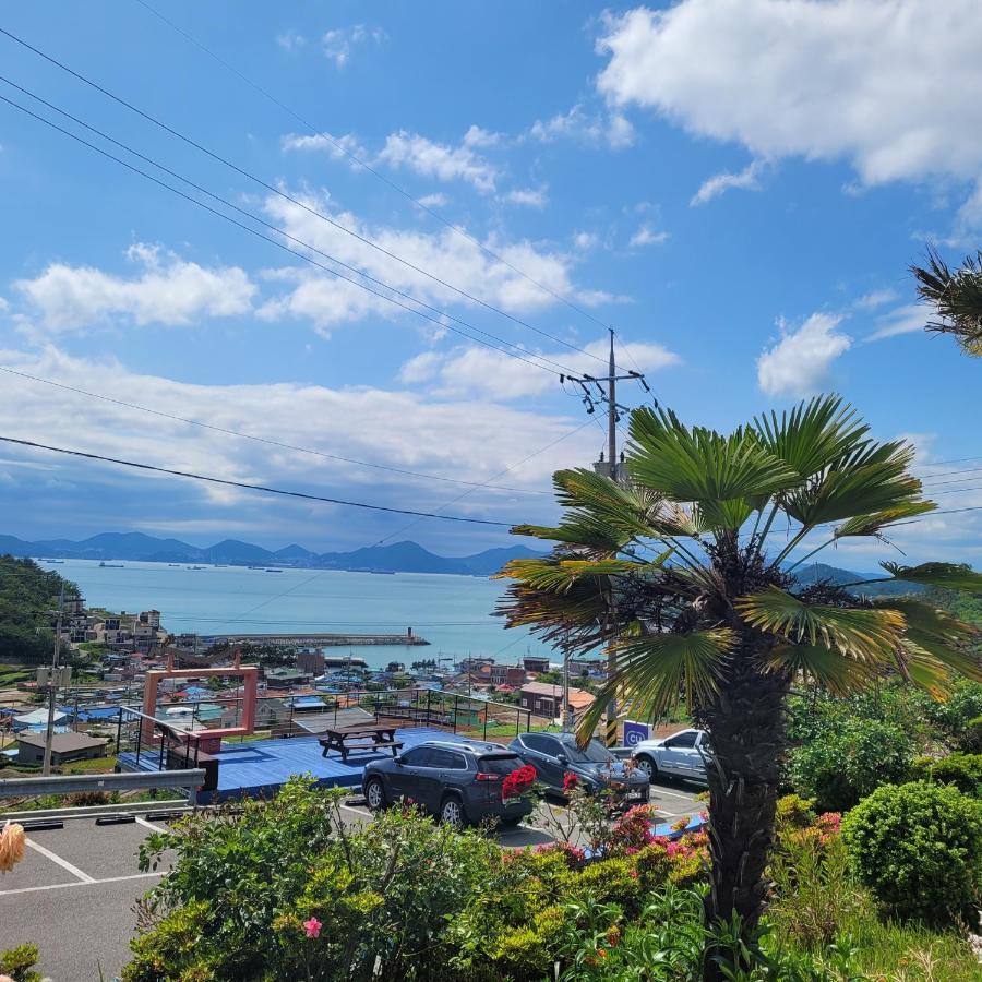 Soulmate Pension Namhae Esterno foto