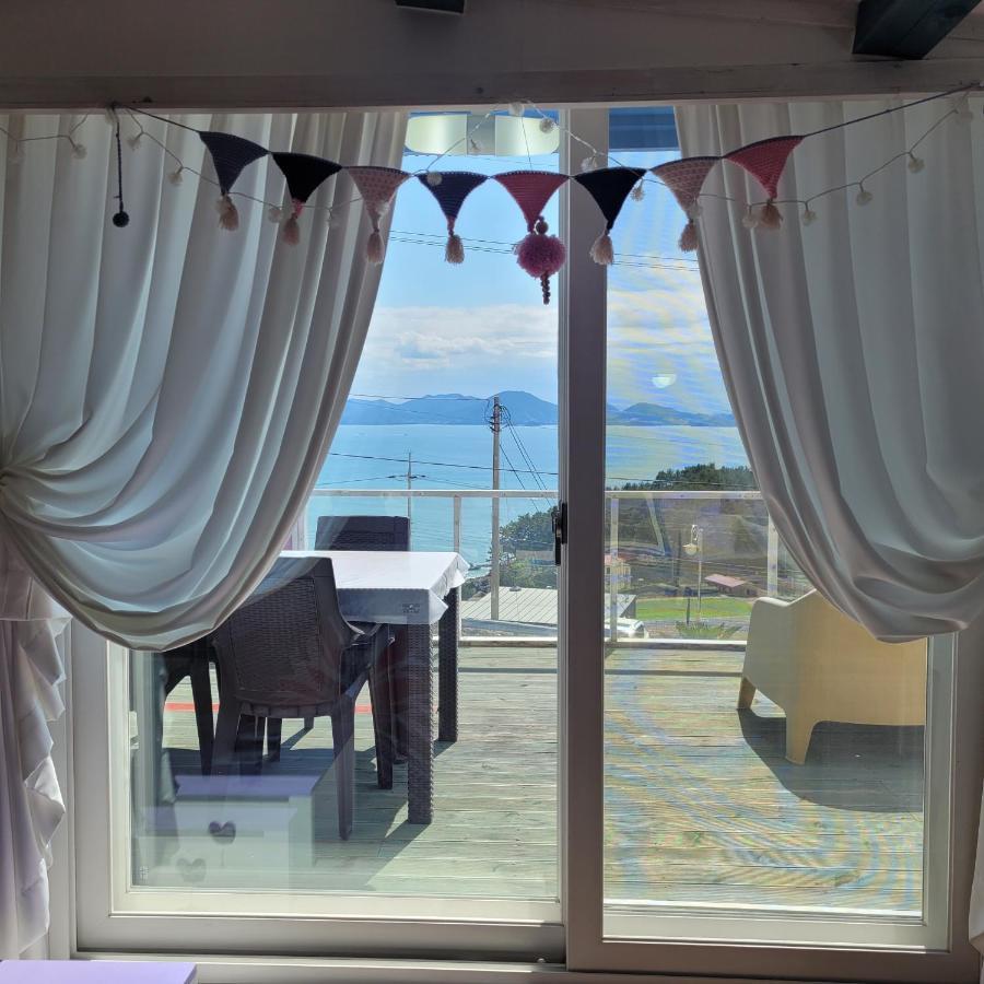 Soulmate Pension Namhae Esterno foto