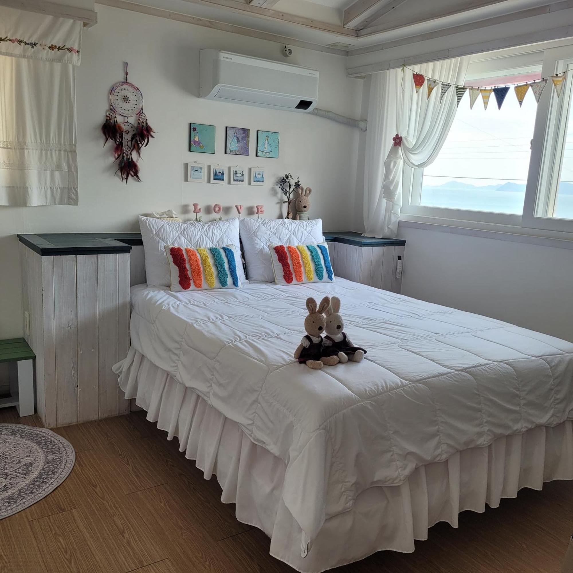 Soulmate Pension Namhae Camera foto